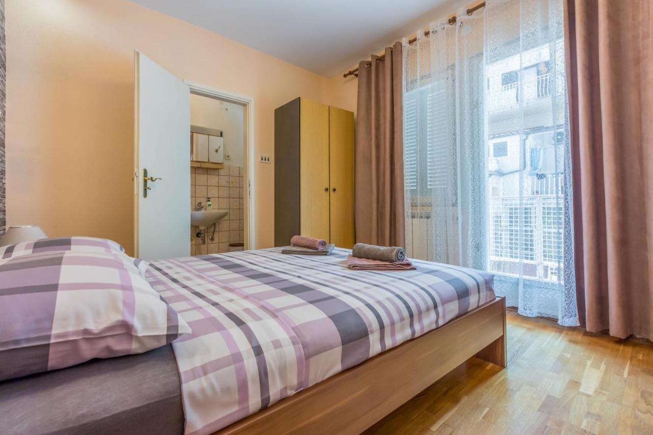Apartments And Room Art Crikvenica Exteriör bild